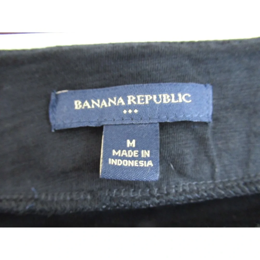 Banana Republic Black, White Stitching Around Collar Size Medium Knee Length A5